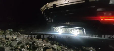 Şəkidə avtomobil çaya aşıb, xəsarət alanlar var