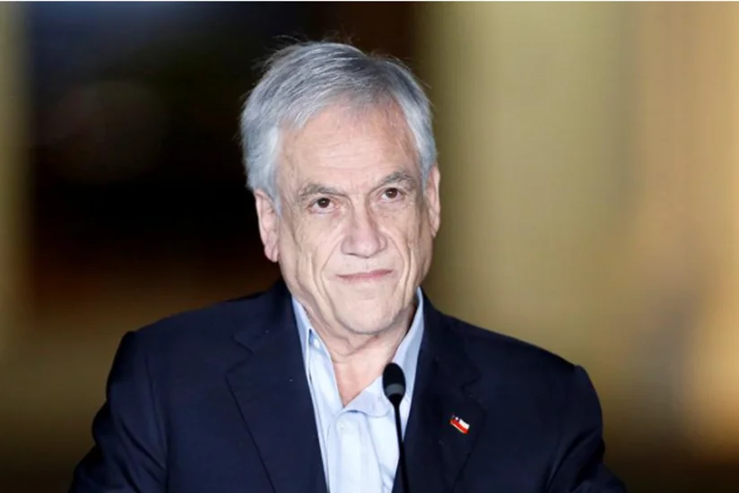 Президента Чили оштрафовали за отсутствие маски на пляже