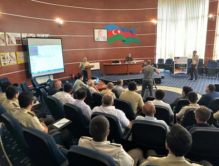 FHN-in Gəncə Regional Mərkəzində seminar-müşavirə keçirilib