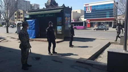 Bakı polisi icazə olmadan hərəkət edənləri müəyyənləşdirdi