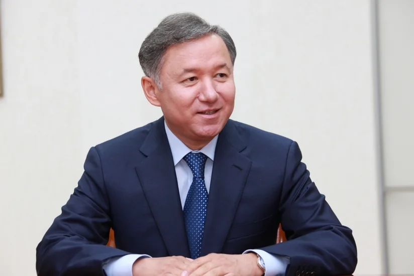Спикер Мажилиса Казахстана встретился в Баку с председателями парламентов Азербайджана, Кыргызстана и Турции