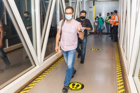AZAL Dubaydan çarter reysi yerinə yetirdi