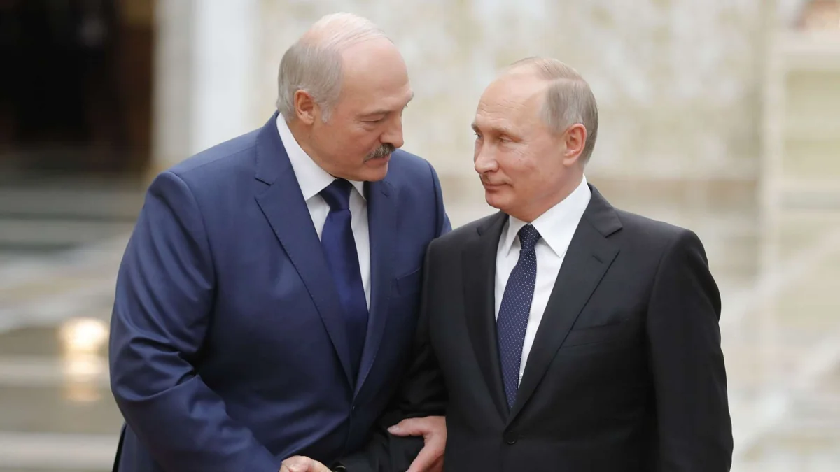 Putin və Lukaşenko telefonla son vəziyyəti müzakirə ediblər