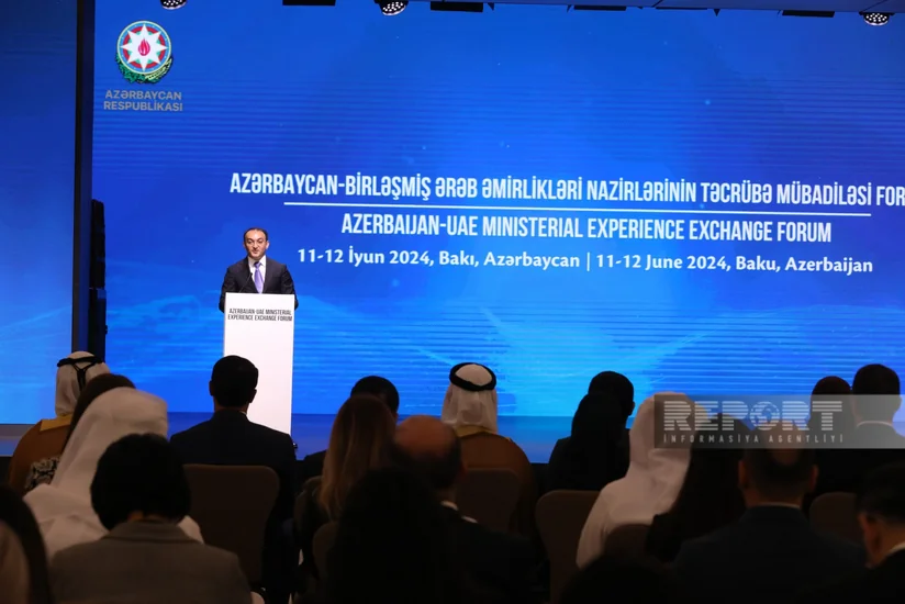 Bakıda Azərbaycan-BƏƏ Nazirlərinin Təcrübə Mübadiləsi Forumu keçirilir