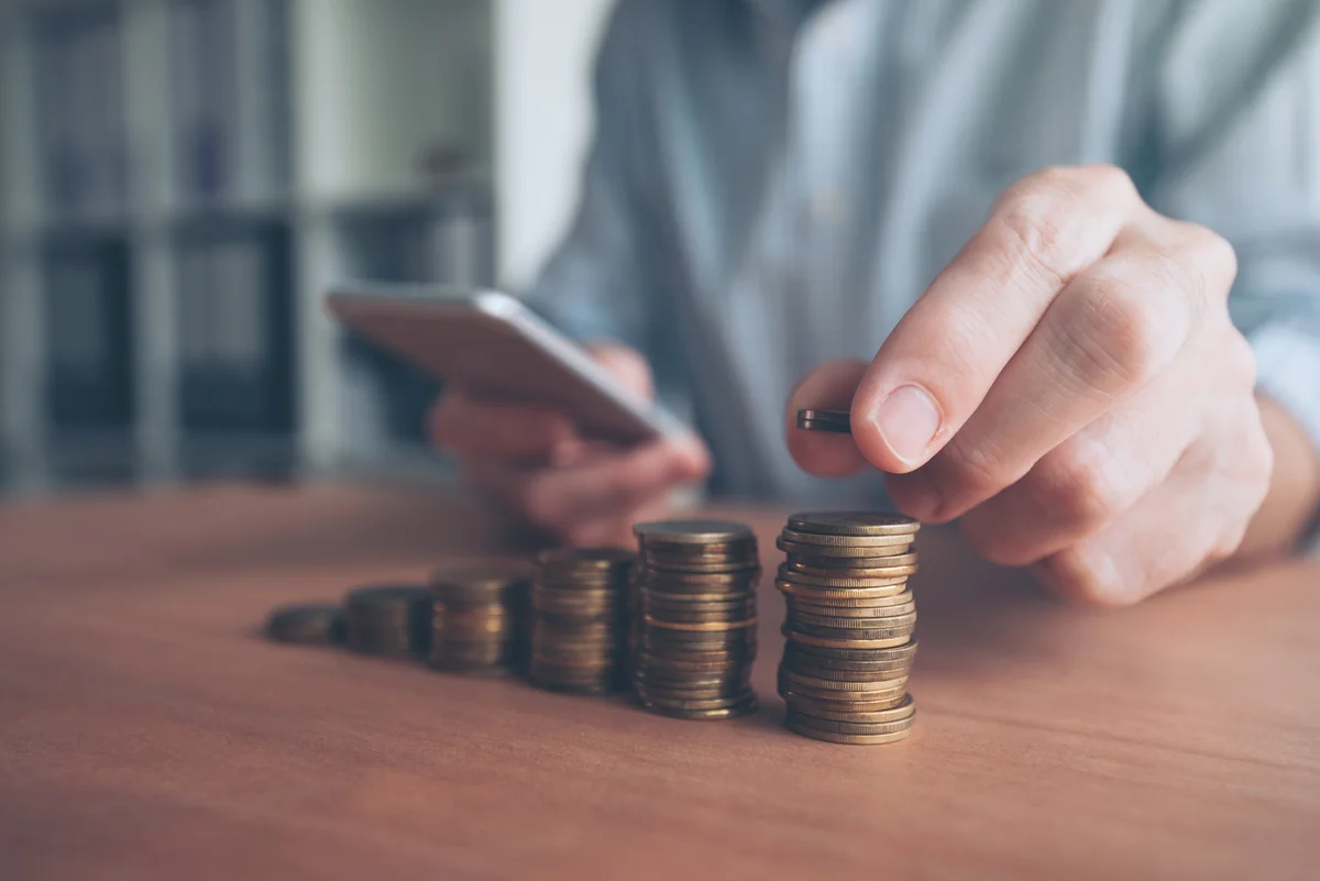 Azərbaycan banklarına qoyulan depozitlər illik müqayisədə 6 % artıb