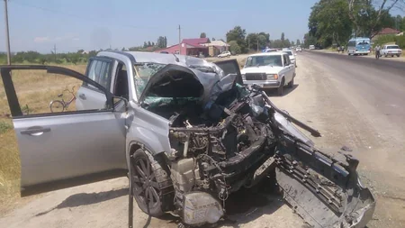 Bakı-Quba yolunda avtobus avtomobillə toqquşub: 1 nəfər ölüb, 10 nəfər xəsarət alıb
