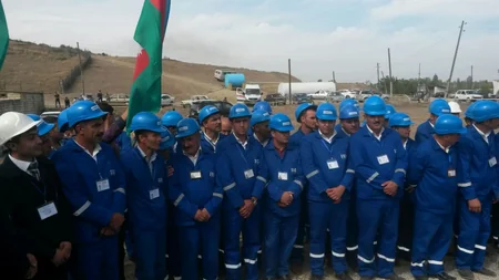 ​Qubanın kəndlərindən birinə təbii qaz verilib - FOTO