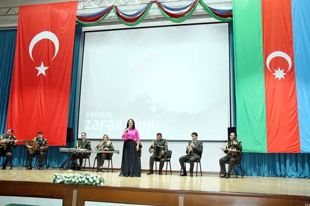 Zəfər Günü münasibətilə Azərbaycan Ordusunda silsilə tədbirlər keçirilib