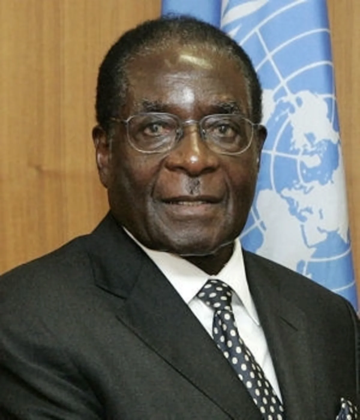​Zimbabvenin 90 yaşlı prezidenti Afrika Birliyinə sədr seçilib