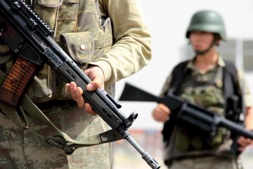 Türkiyənin Yunanıstandakı hərbi attaşeləri qaçıb
