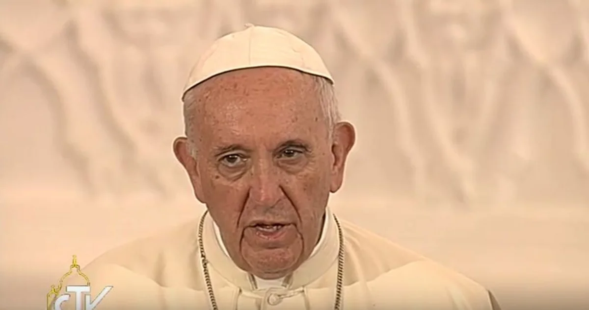 Papa Fransisk Azərbaycan xalqından onun üçün dua etməyi xahiş edib
