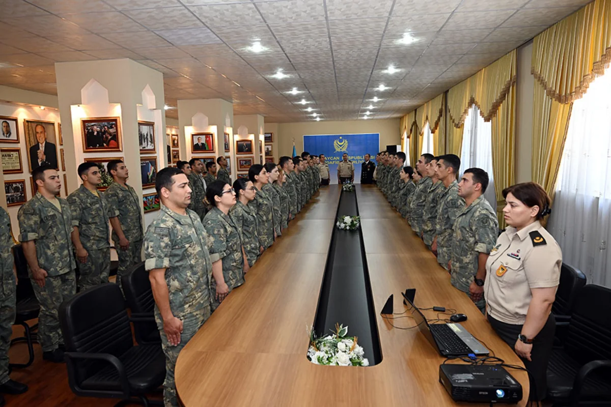 Bakı Hərbi Kollecində “Məşəl kimi yanan ürək” adlı tədbir keçirilib