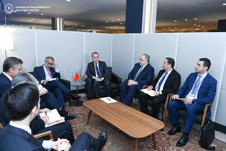 Ceyhun Bayramov portuqaliyalı həmkarını Azərbaycanın sülh təşəbbüsləri barədə məlumatlandırıb - YENİLƏNİB