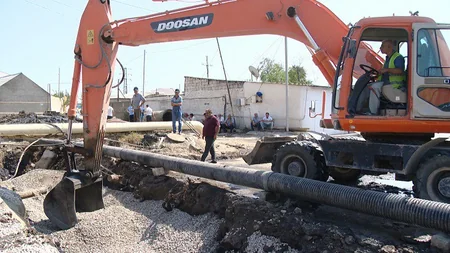 Binəqədi şosesində yağış kanalizasiya sistemi yenidən qurulur - VİDEO
