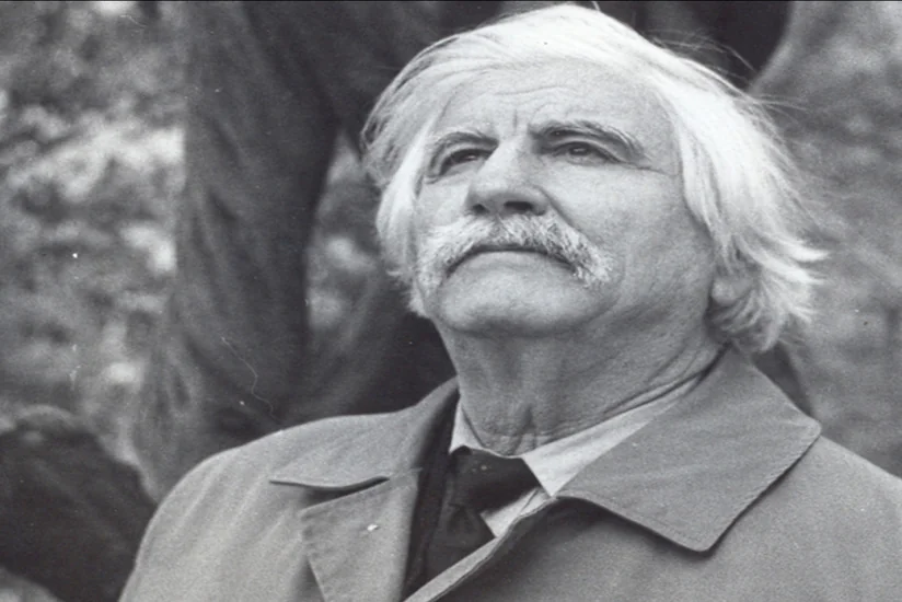 Fikrət Sadıq vəfat edib