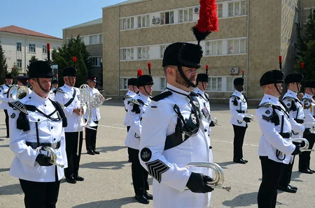 Bakıda Böyük Britaniyanın hərbi orkestrinin nümunəvi çıxışı olub