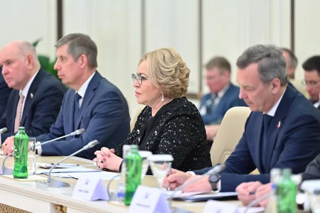 Matviyenko Sahibə Qafarovaya Rusiyanın Dostluq ordenini təqdim edib