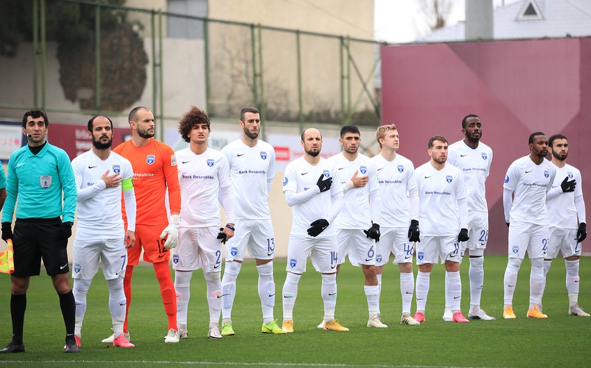 Sabahda ilk qollarını vuran futbolçular danışdı