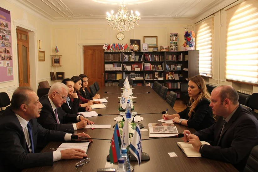 İsrail səfirinin müavini Bilik Fondunda olub