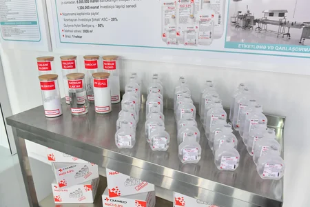 İlham Əliyev Bakıda “Diamed” dərman istehsalı zavodunun açılışında iştirak edib