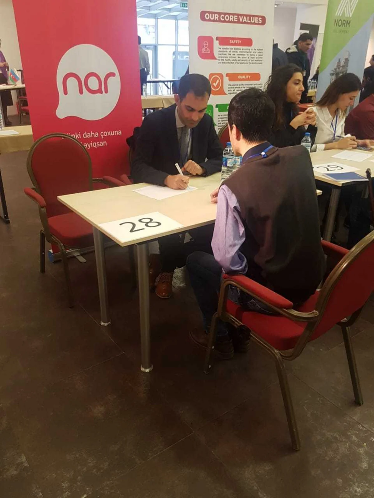 “Nar” fiziki məhdudiyyətli insanlara karyera fürsəti yaradıb