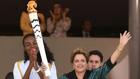 Olimpiada məşəli Rio-de-Janeyroya gətirilib