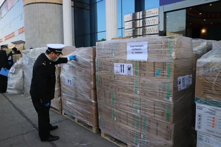 Помощь Азербайджана доставлена в эпицентр распространения коронавируса в Китае