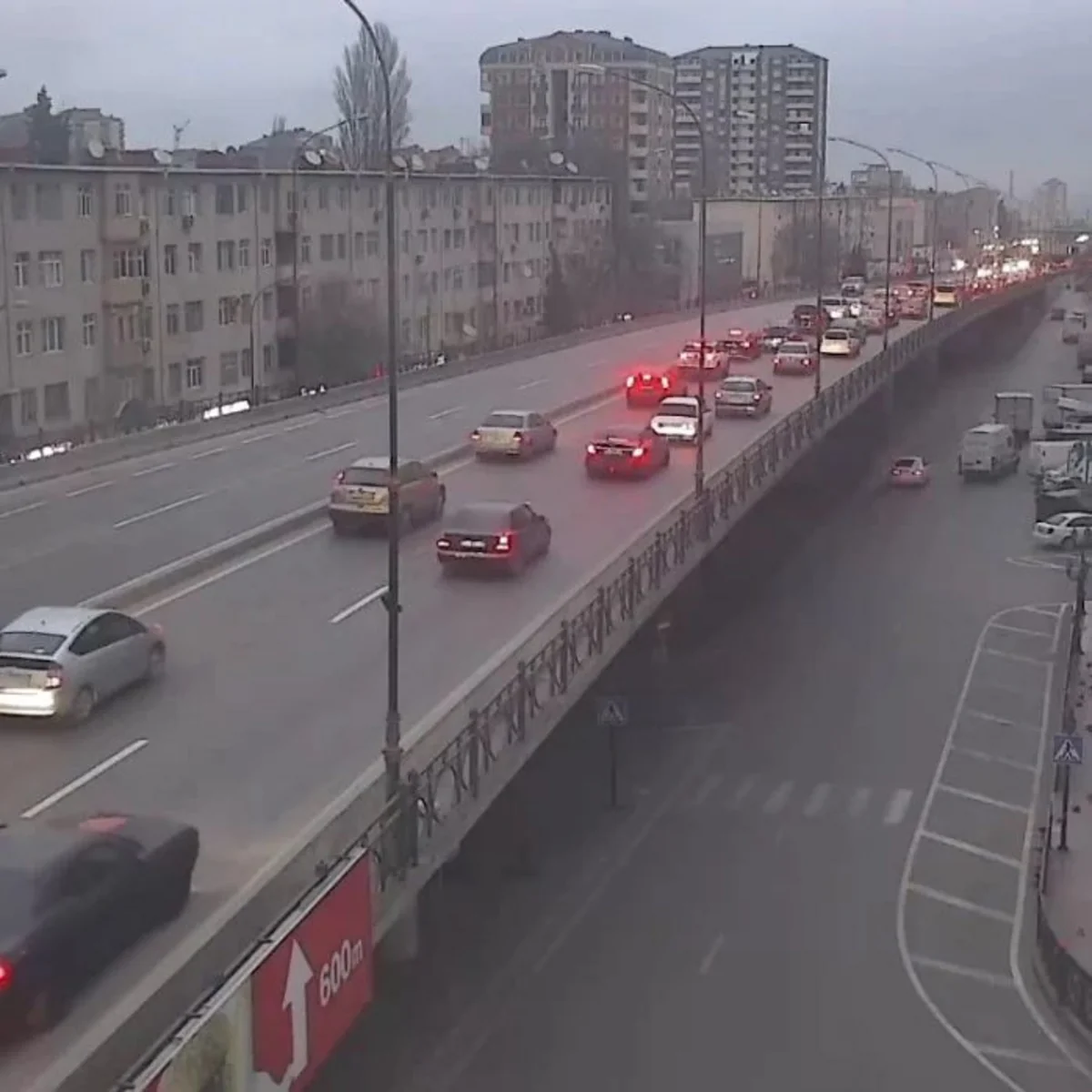 Paytaxtın bu yollarında tıxac müşahidə edilir - SİYAHI