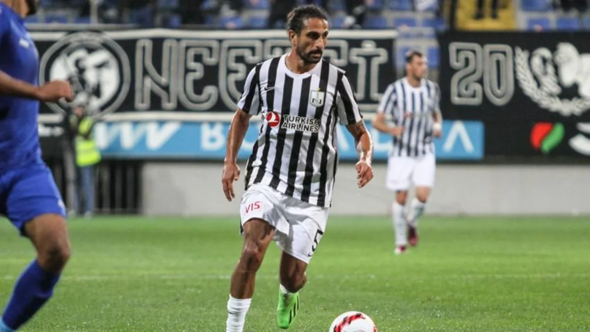 Neftçinin futbolçusu: Gentin Qarabağa qol vurmamağına təəssüflənirəm