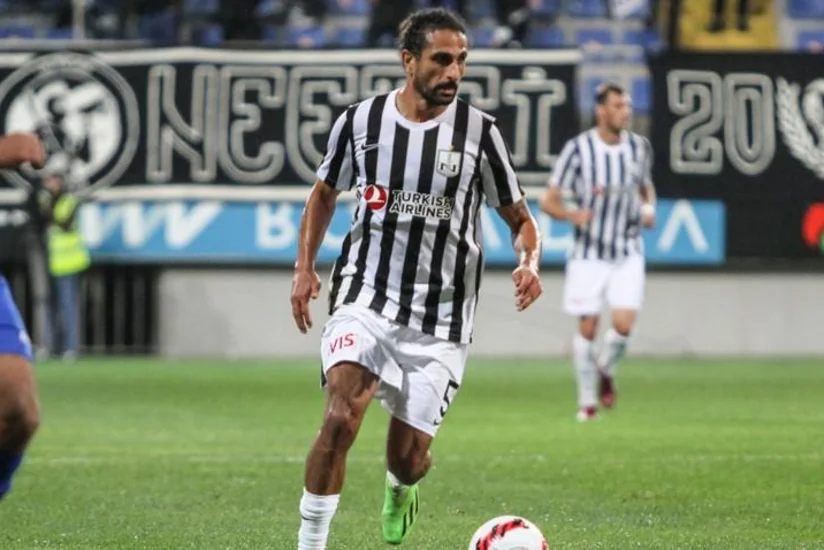 Neftçinin futbolçusu: Gentin Qarabağa qol vurmamağına təəssüflənirəm