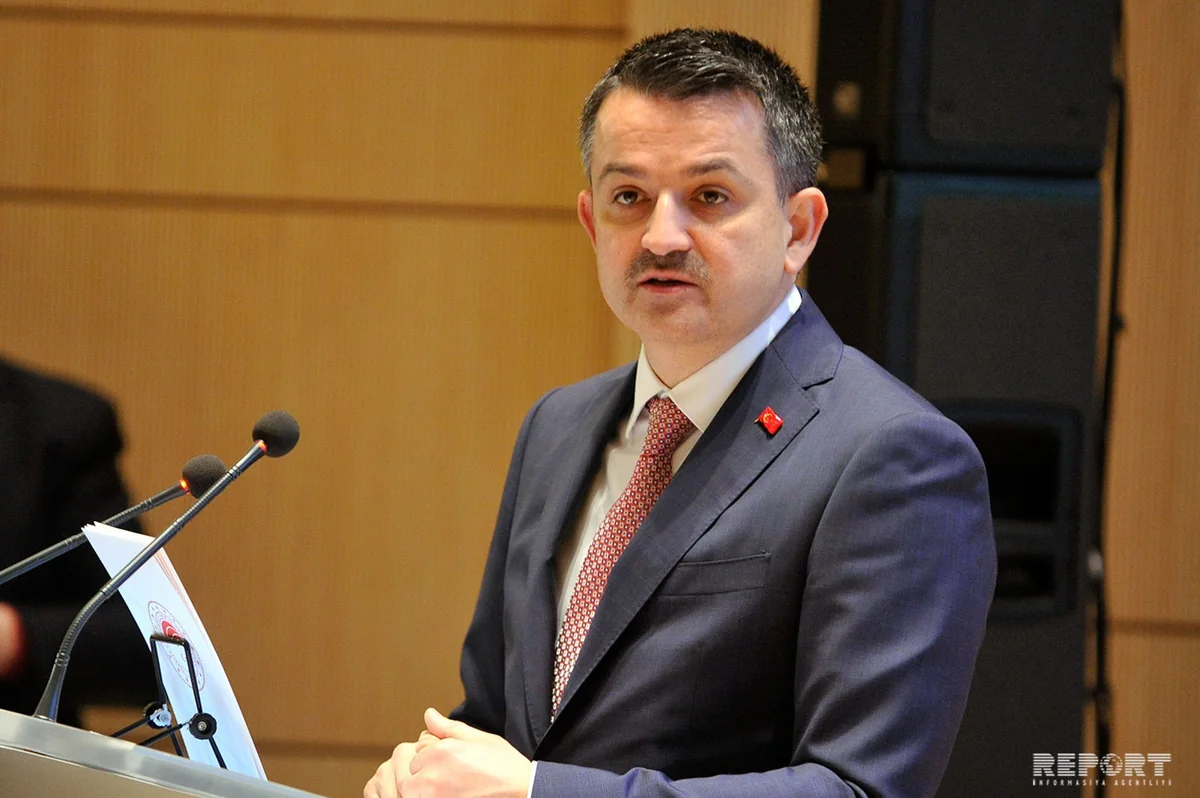 Bekir Pakdemirli Azərbaycan və Türkiyənin kənd təsərrüfatı məhsullarına olan tələbatının qarşılıqlı ödənilməsini təklif edib