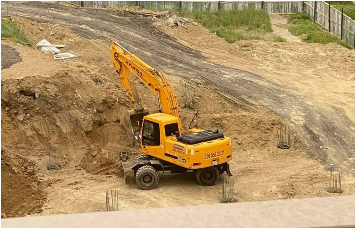 Tikinti şirkətinin məsul əməkdaşı cəzalandırılıb