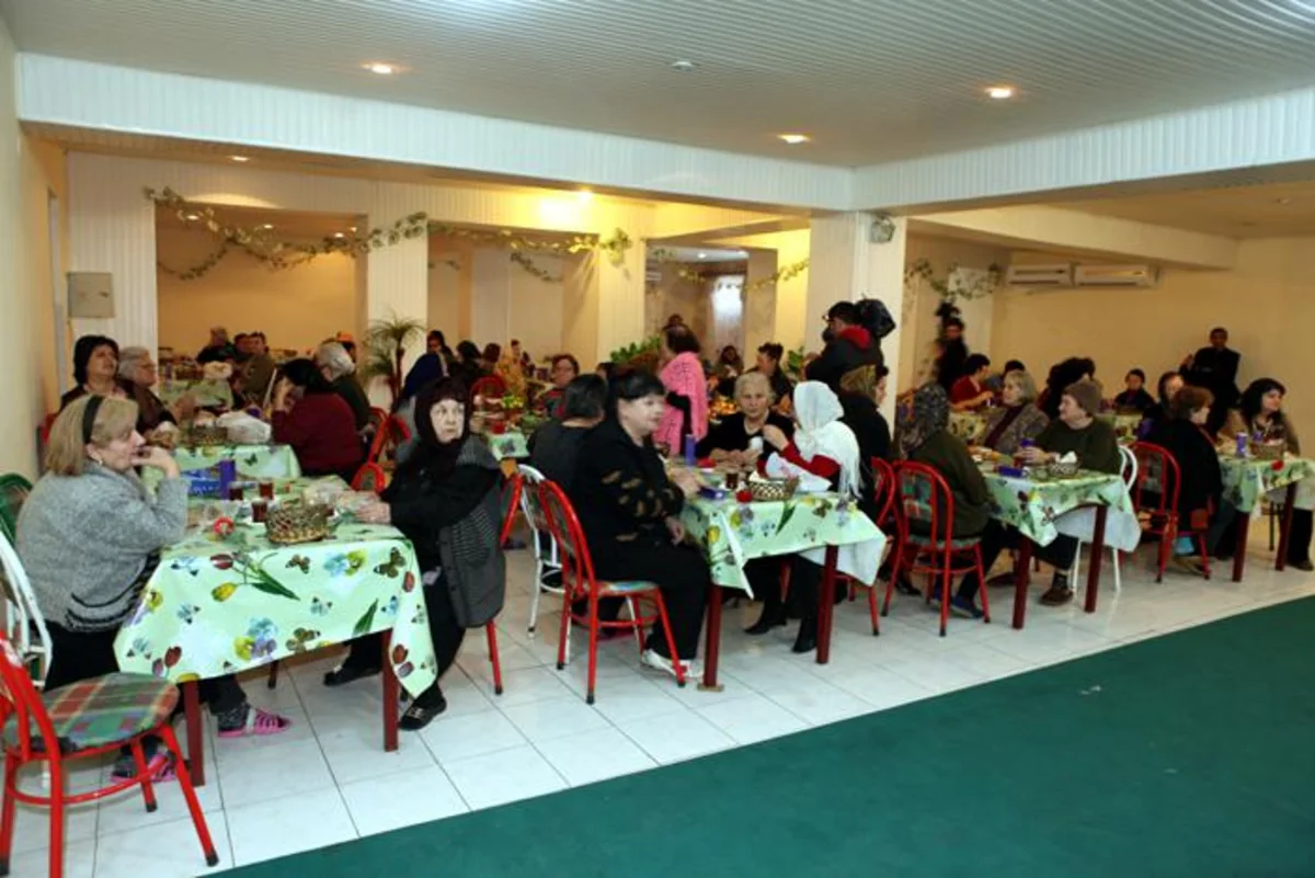 ​Qocalar evində yaşayan ahılların sayı açıqlanıb
