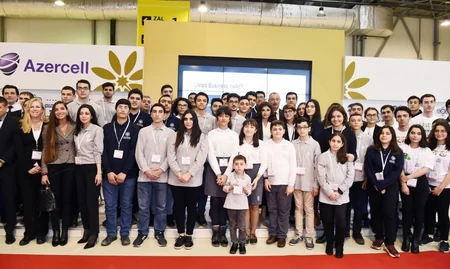 President Ilham Aliyev views Bakutel 2018 exhibition