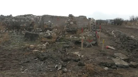 Cəbrayılın Cocuq Mərcanlı kəndi ərazisi mina və partlamamış hərbi sursatlardan təmizlənir