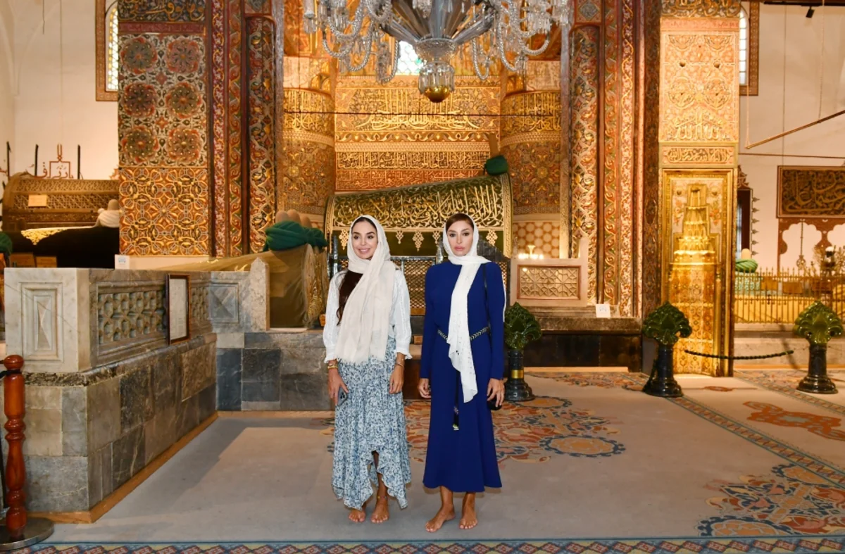 Mehriban Aliyeva, Leyla Aliyeva visit Mevlana Museum in Konya