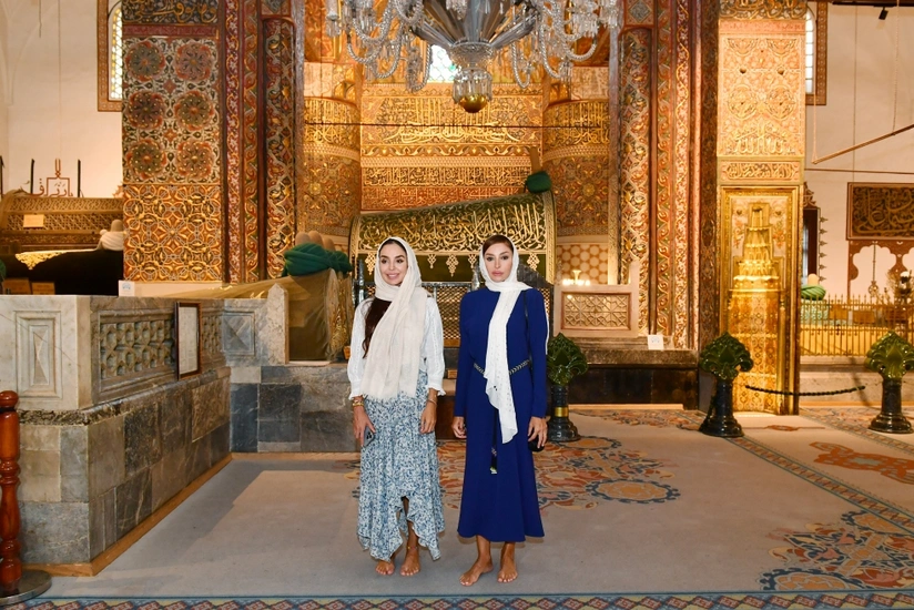 Mehriban Aliyeva, Leyla Aliyeva visit Mevlana Museum in Konya