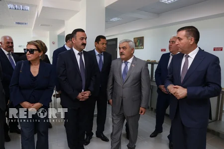 ​Azərbaycan Dövlət Neft Şirkətinin rəhbərliyi Çilov adasına səfər edib - FOTO