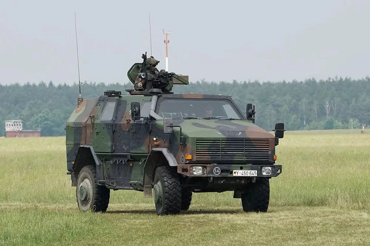 Германия поставит Украине две установки Mars II и 50 бронемашин Dingo