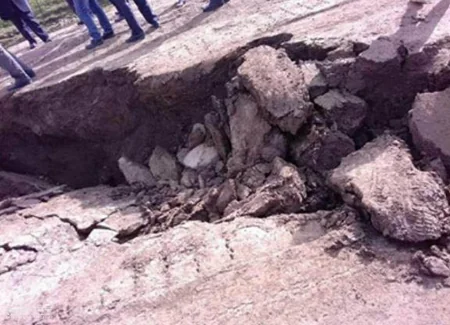 Lənkəranda çökmüş kənd yolu bir həftədir bərpa edilməmiş qalıb - FOTO