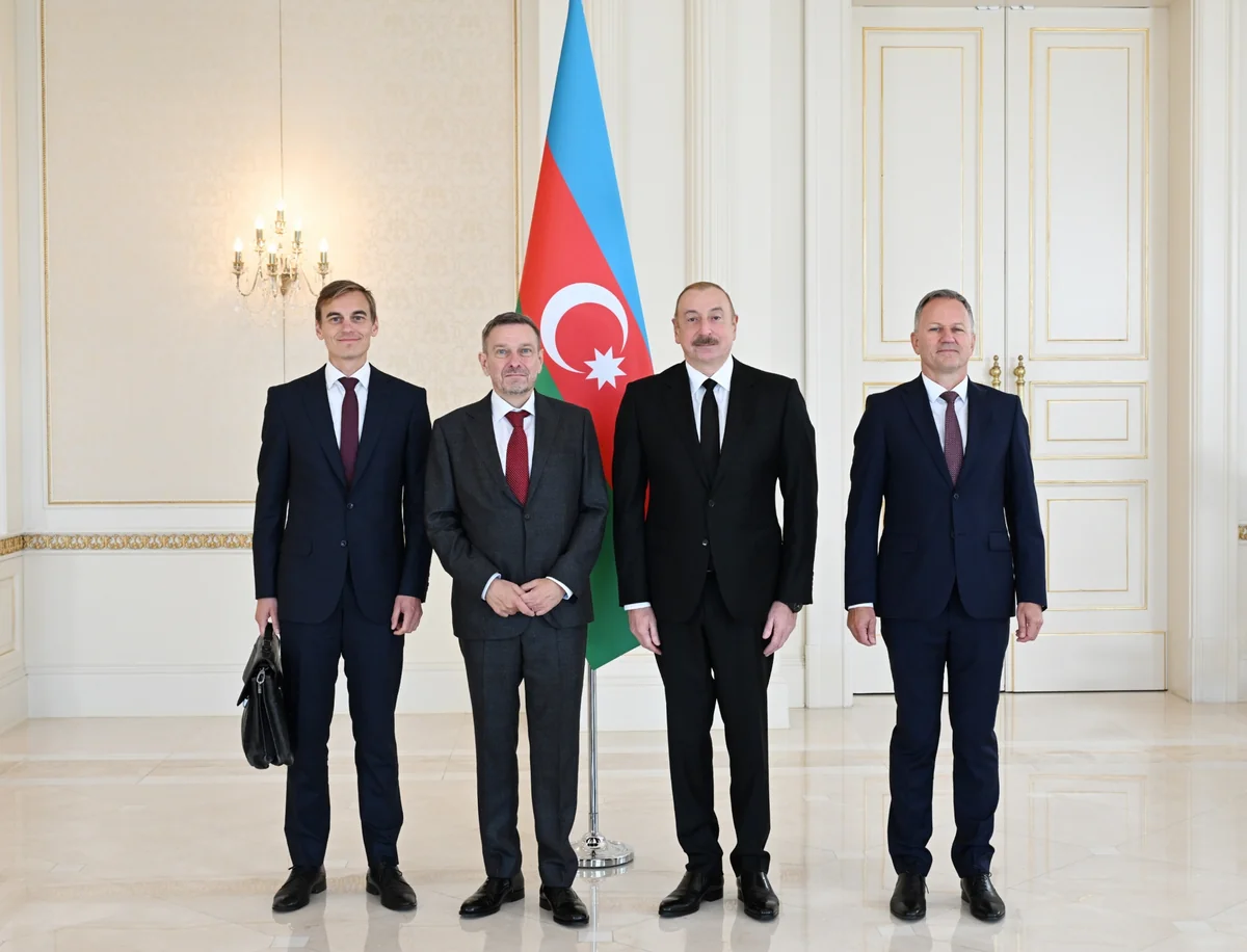 İlham Əliyev Danimarka səfirinin etimadnaməsini qəbul edib - YENİLƏNİB