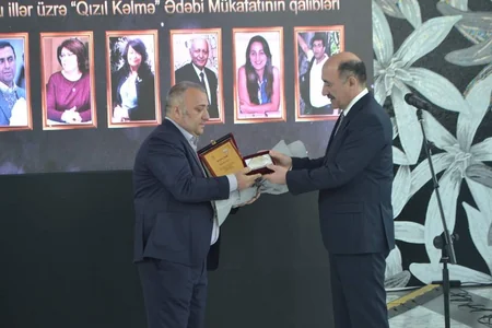 “Qızıl Kəlmə” ədəbi mükafatının 2018-2019-cu illər üzrə qalibləri təltif edilib