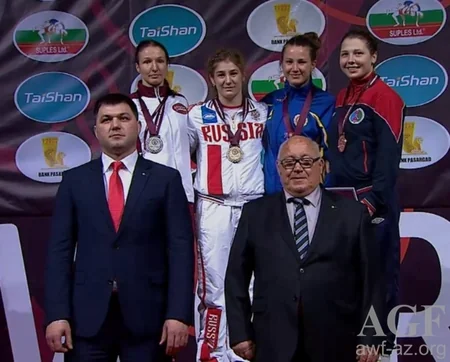 Azərbaycanın qadın güləşçisi Avropa çempionatında bürünc medal qazanıb - VİDEO