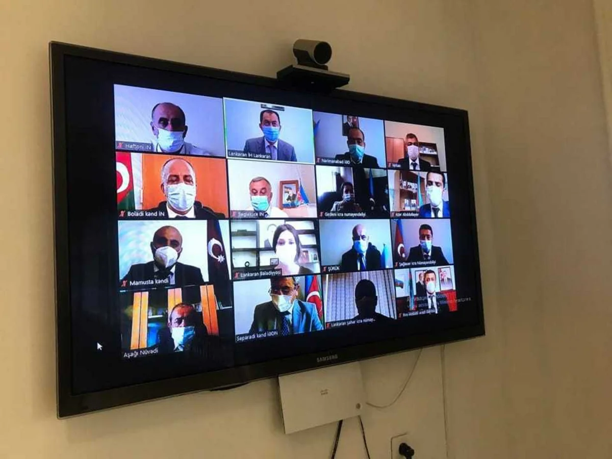 İcra başçısı videogörüntülü müşavirə keçirib