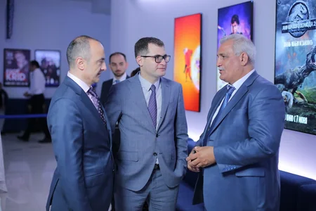 Bank Respublika Bakı və Gəncədə ADR-in 100 illiyinə həsr olunmuş filmin premyerasını keçirib
