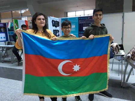 Azərbaycan məktəbliləri beynəlxalq müsabiqədə qalib gəliblər - FOTO