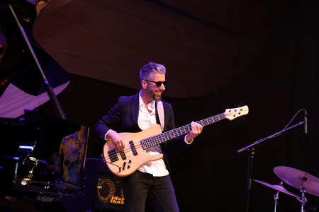 Kubalı cazmen Heydər Əliyev Mərkəzində konsert verib