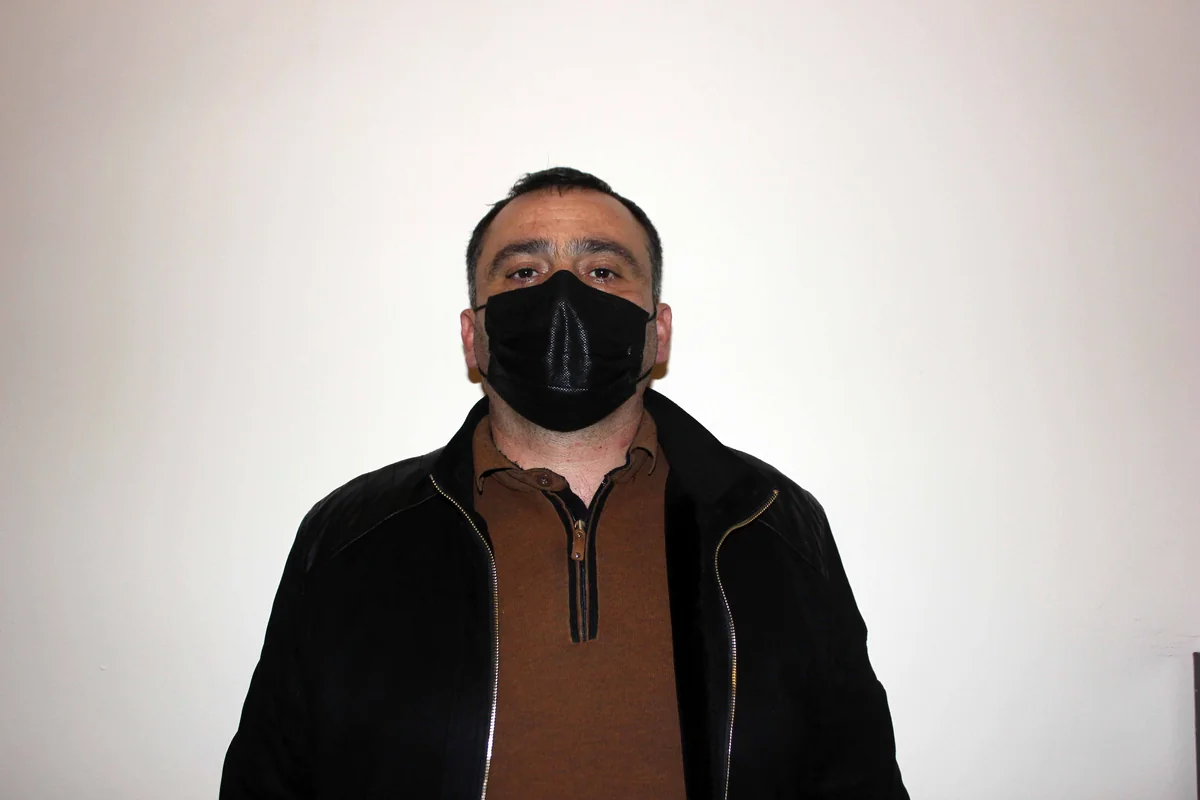 Qardaşının şəxsiyyət vəsiqəsi ilə postdan keçmək istəyən şəxs həbs edildi