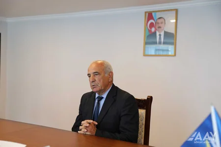 AAYDA rəhbəri Qəbələ və Oğuzdan olan vətəndaşları qəbul edib