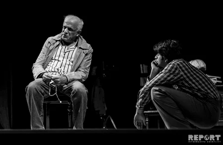 Fuad Poladovun “Azdrama”da sonuncu çıxışı - XATİRƏ FOTOREPORTAJI
